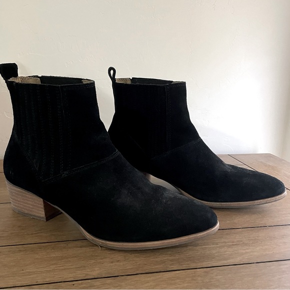 Hush Puppies Shoes - Hush Puppies Ankle Booties